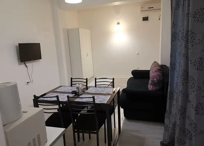 Apartman Sara 2013 *